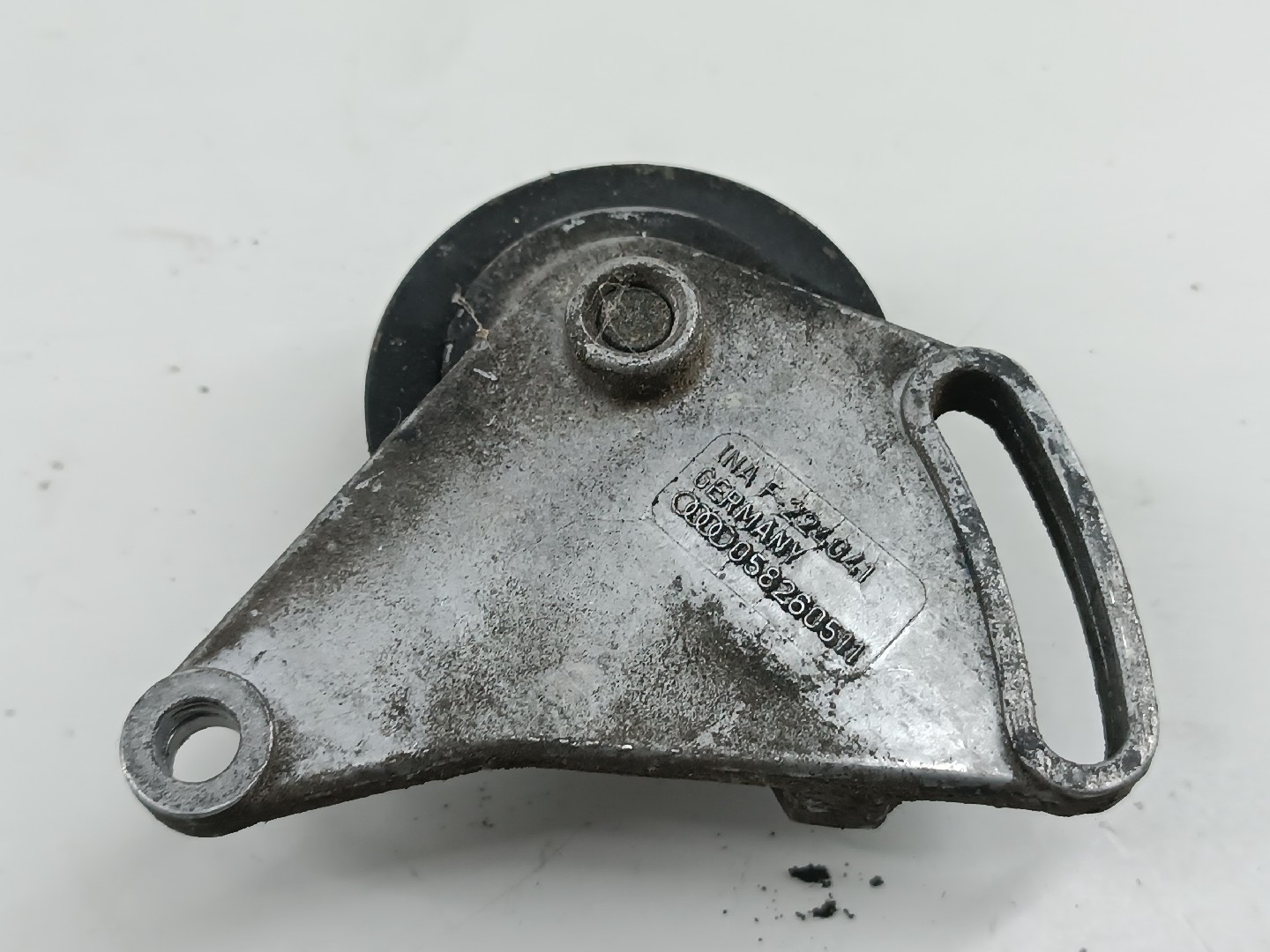 Rolo tensor, correia trapezoidal AUDI A4 (8D2, B5) | 94 - 01
