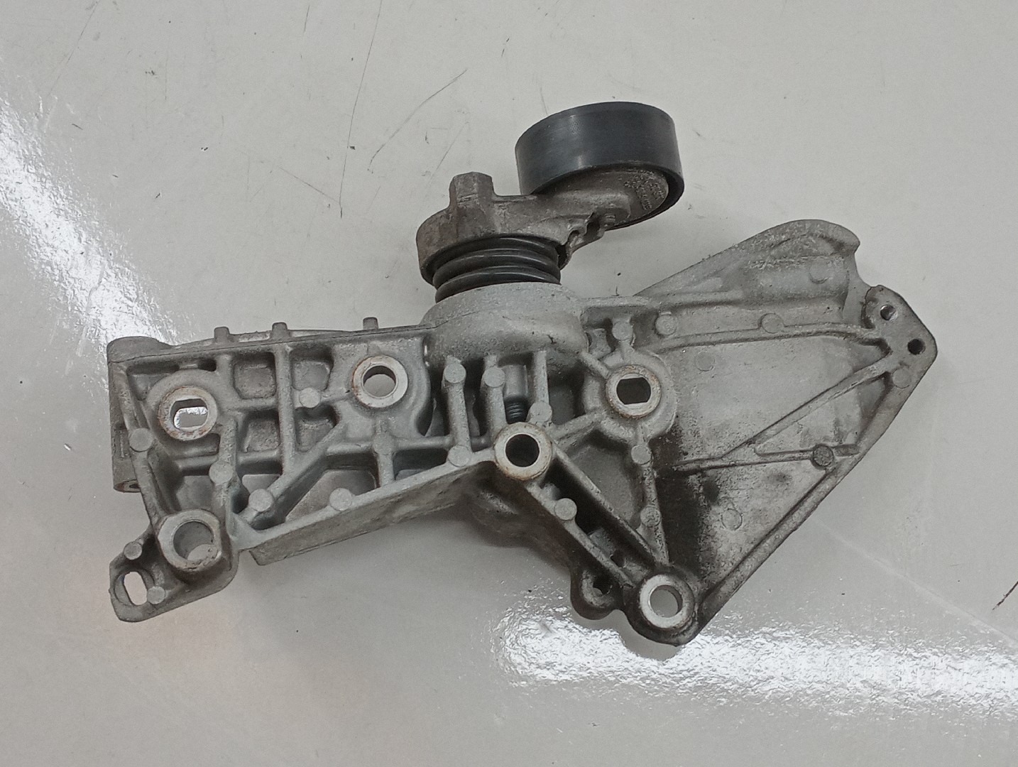 Suporte De Alternador RENAULT CAPTUR I (J5_, H5_) | 13 -  Imagem-4