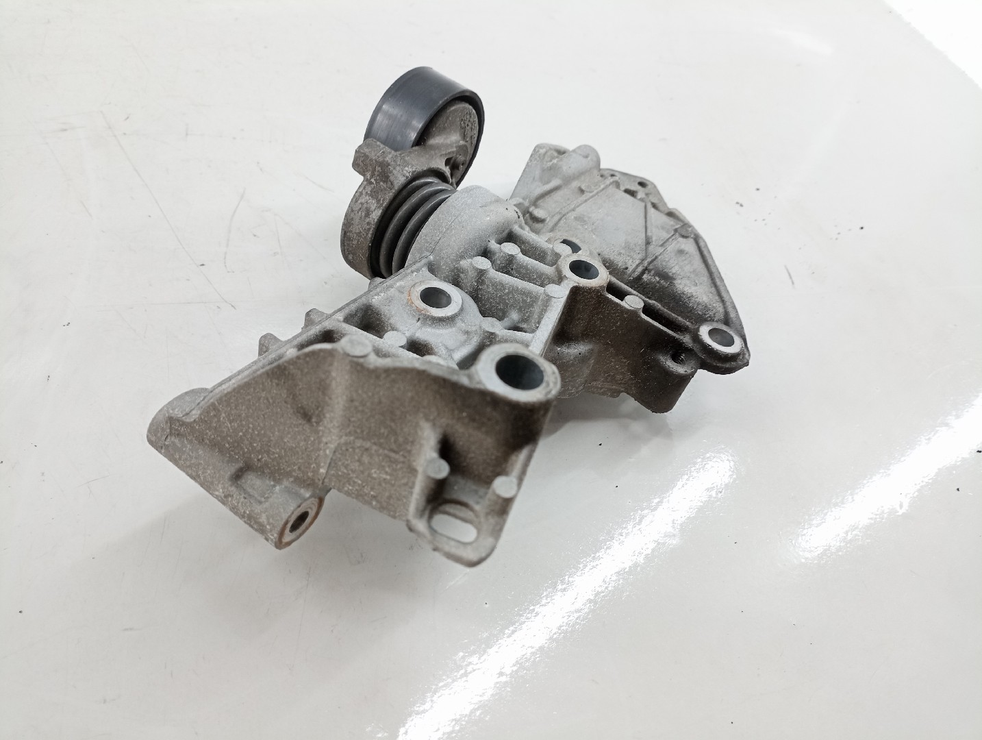 Suporte De Alternador RENAULT CAPTUR I (J5_, H5_) | 13 -  Imagem-3