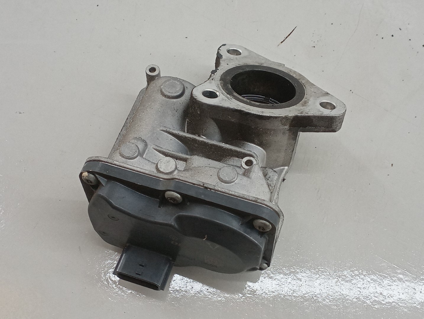 Válvula EGR RENAULT CAPTUR I (J5_, H5_) | 13 - 