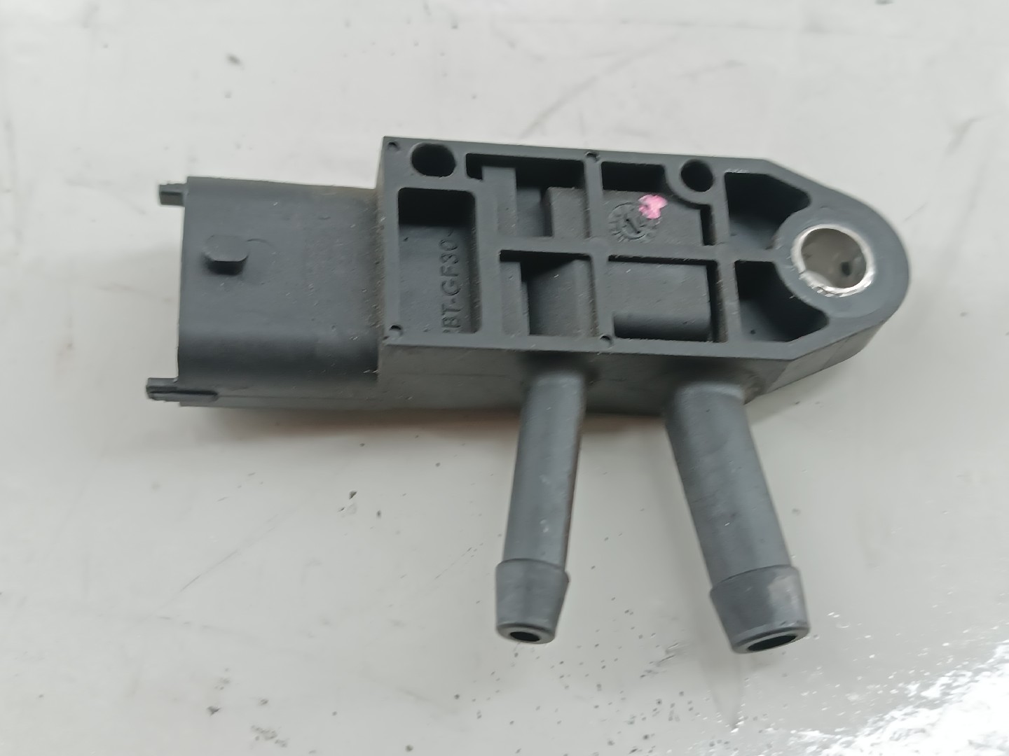 Sensor de pressão de gases de escape RENAULT CAPTUR I (J5_, H5_) | 13 - 