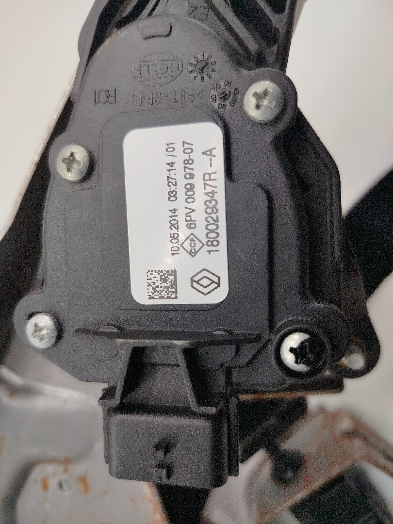 Pedal acelerador e travão RENAULT CAPTUR I (J5_, H5_) | 13 -  Imagem-2