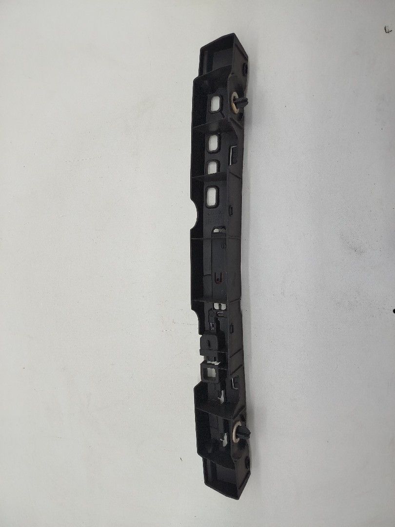 Guia do Para choques RENAULT CAPTUR I (J5_, H5_) | 13 -  Imagem-1