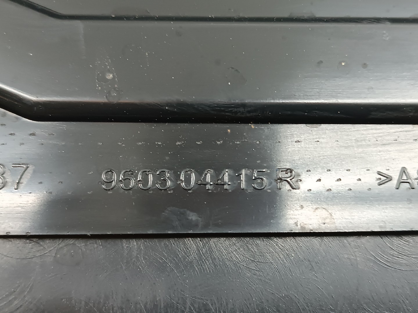 Spoiler RENAULT CAPTUR I (J5_, H5_) | 13 -  Imagem-1