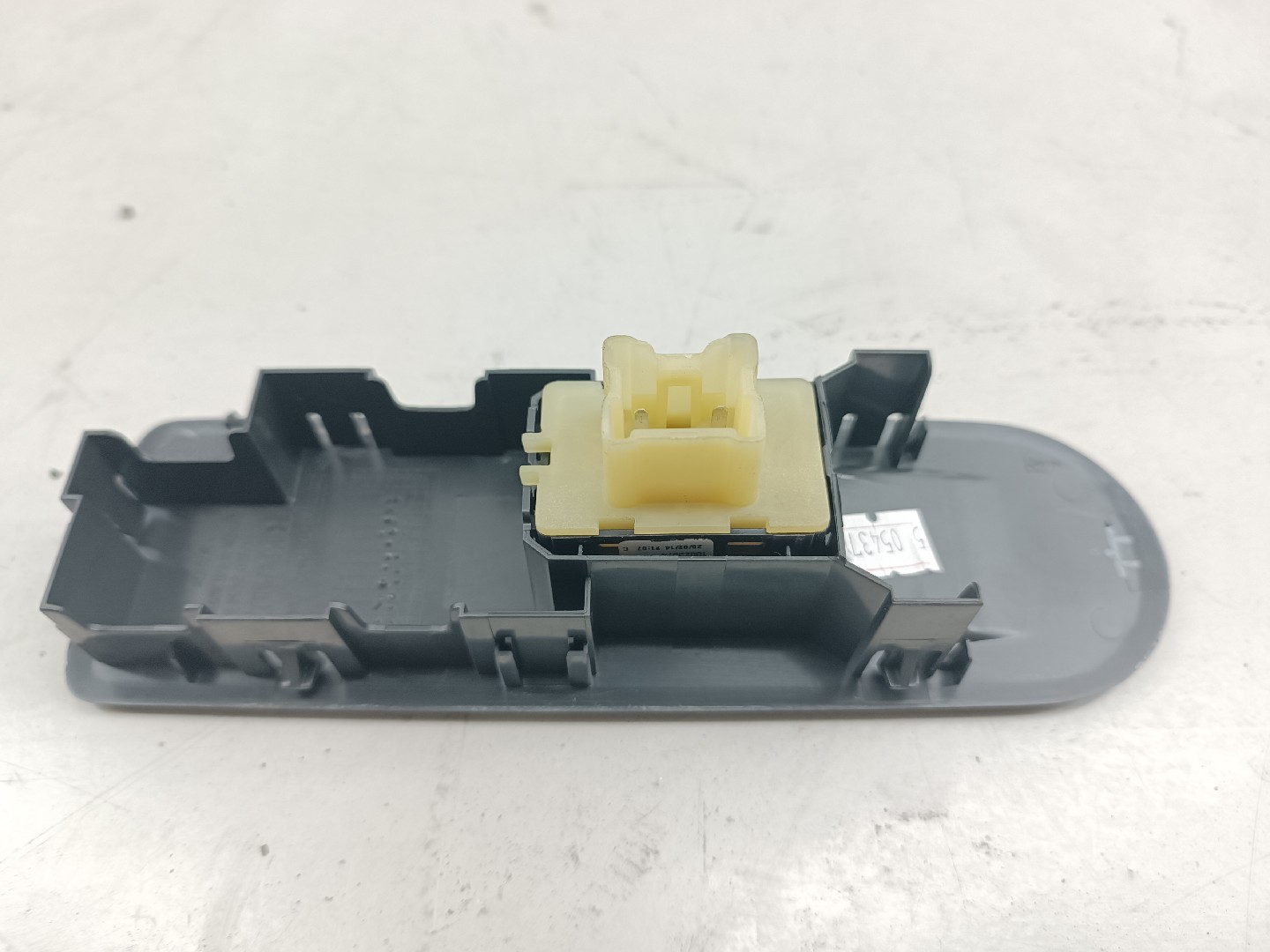 Comutador de vidros RENAULT CAPTUR I (J5_, H5_) | 13 - 