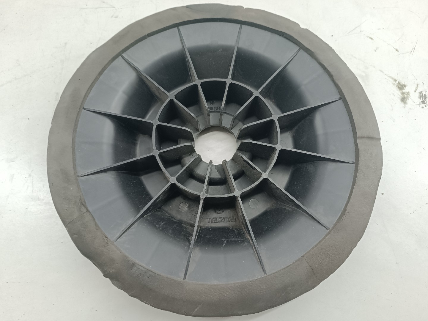 Tampa de pneu suplente MAZDA 6 Hatchback (GH) | 07 - 13 Imagem-1