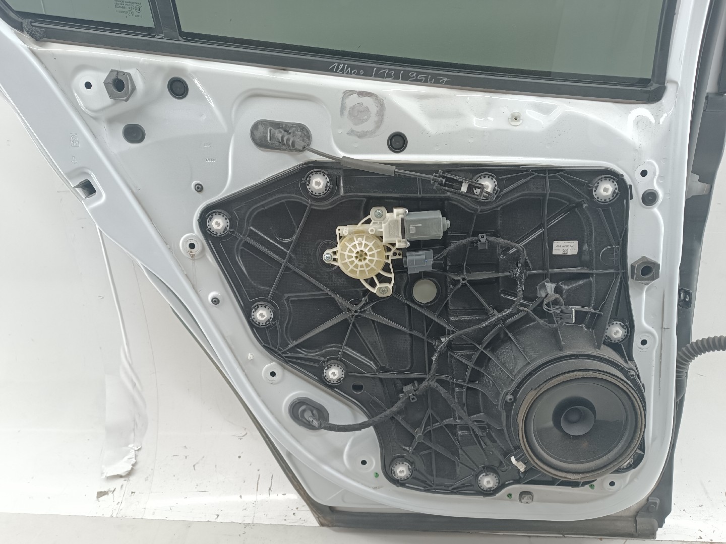 Puerta Trasera Izq FORD FOCUS IV Turnier (HP) | 18 - 