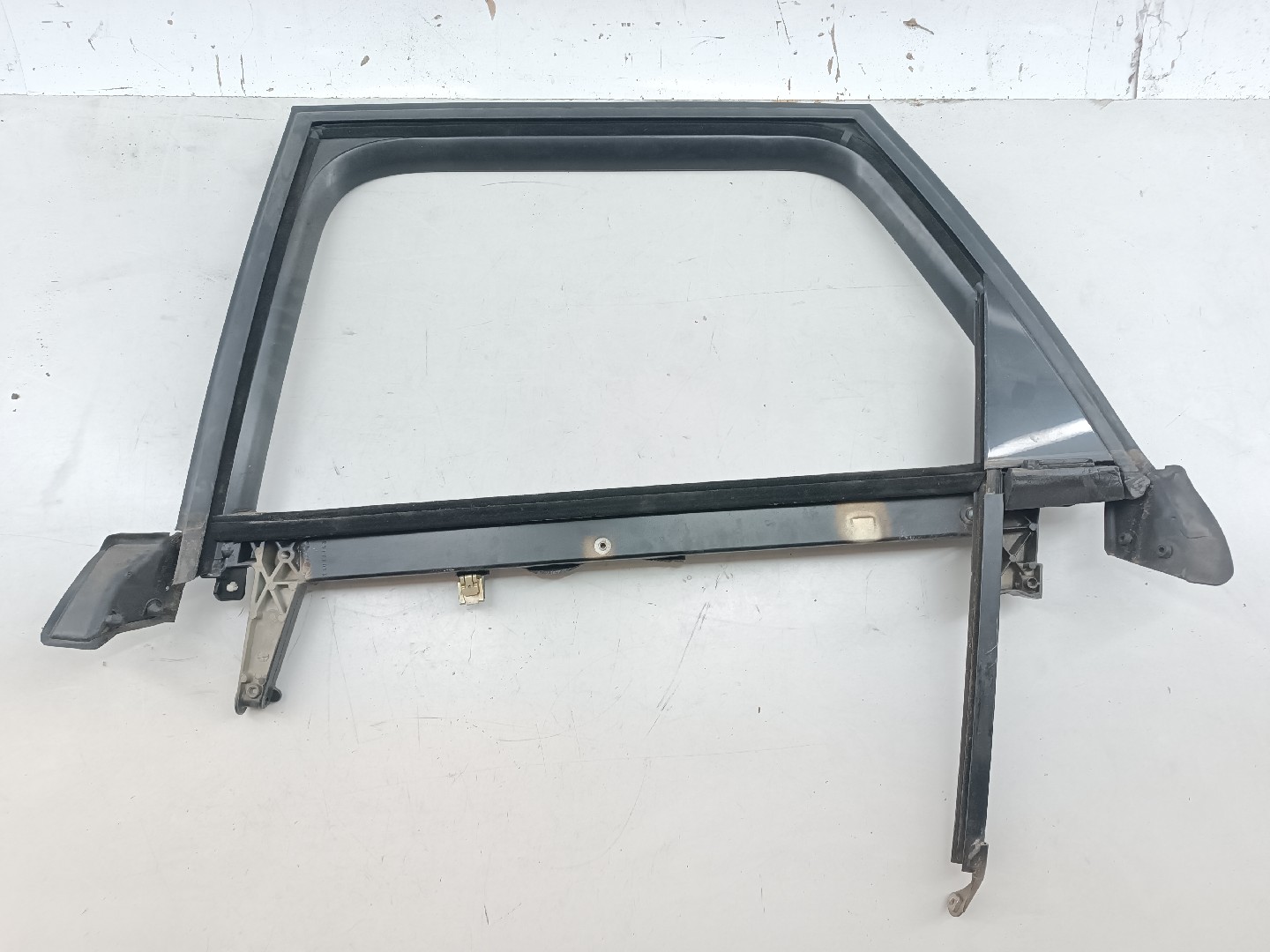 Estrutura de Porta AUDI A6 Avant (4F5, C6) | 04 - 11