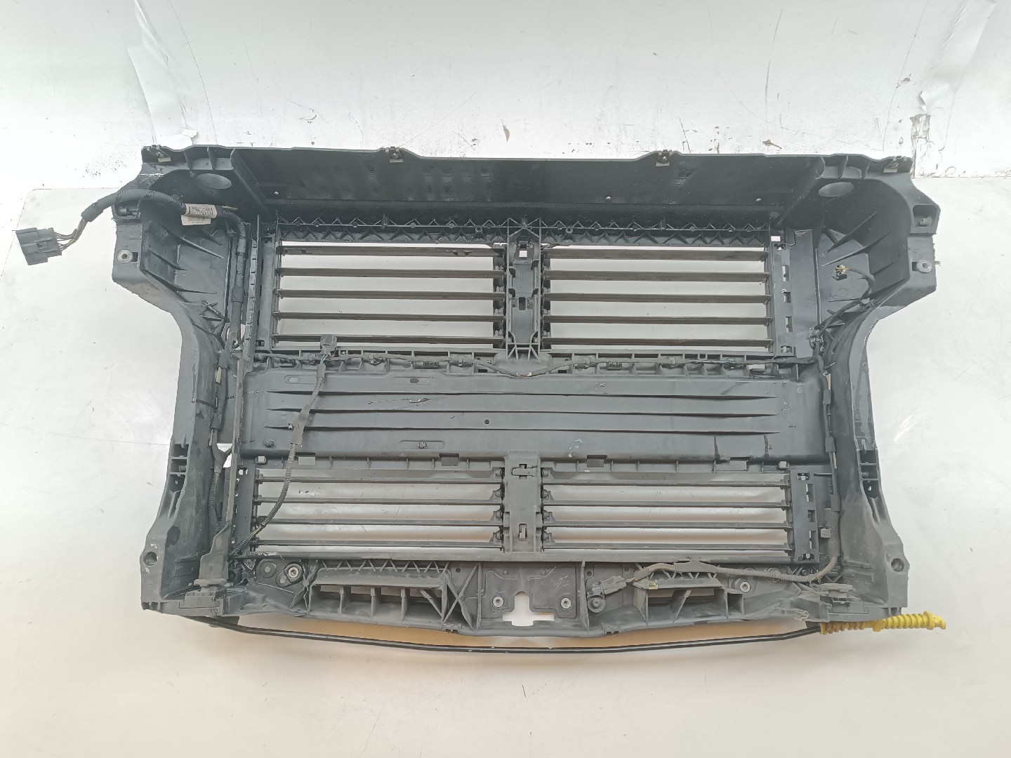 Frente em Fibra ou Chapa FORD FOCUS IV Turnier (HP) | 18 -  Imagem-2