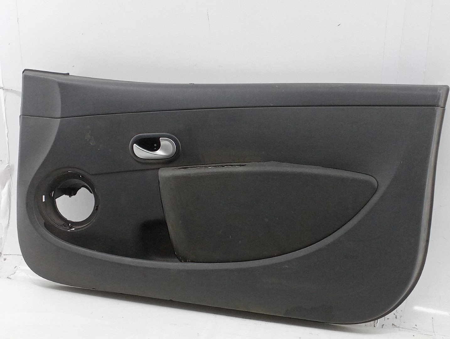 Quartela de porta frente direita RENAULT CLIO III (BR0/1, CR0/1) | 05 -  Imagem-4