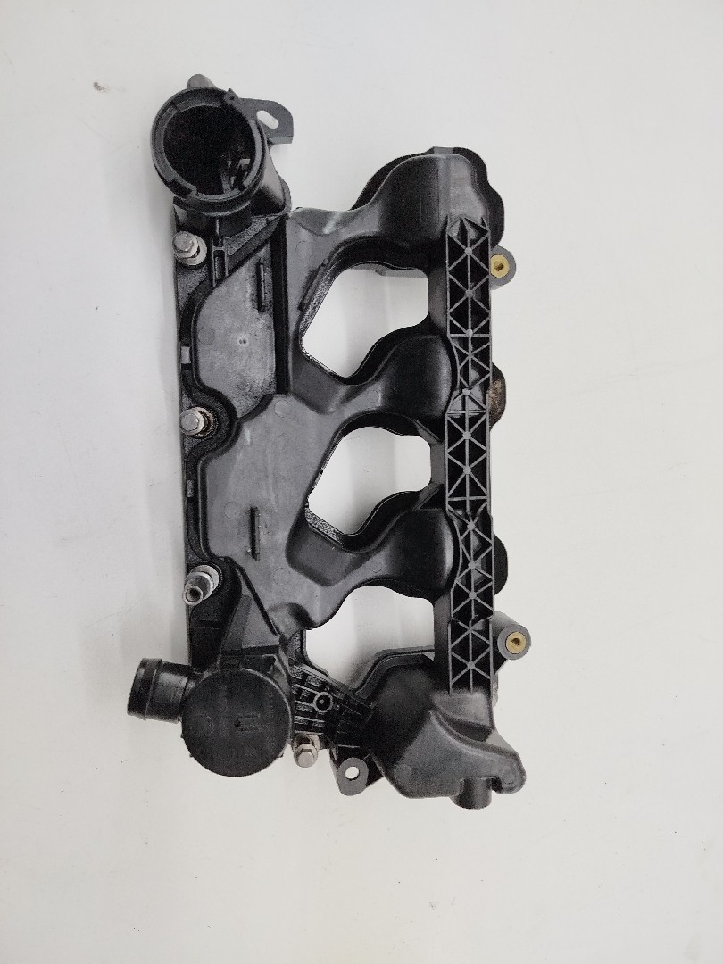 Tampa de valvulas FORD FOCUS IV Turnier (HP) | 18 - 