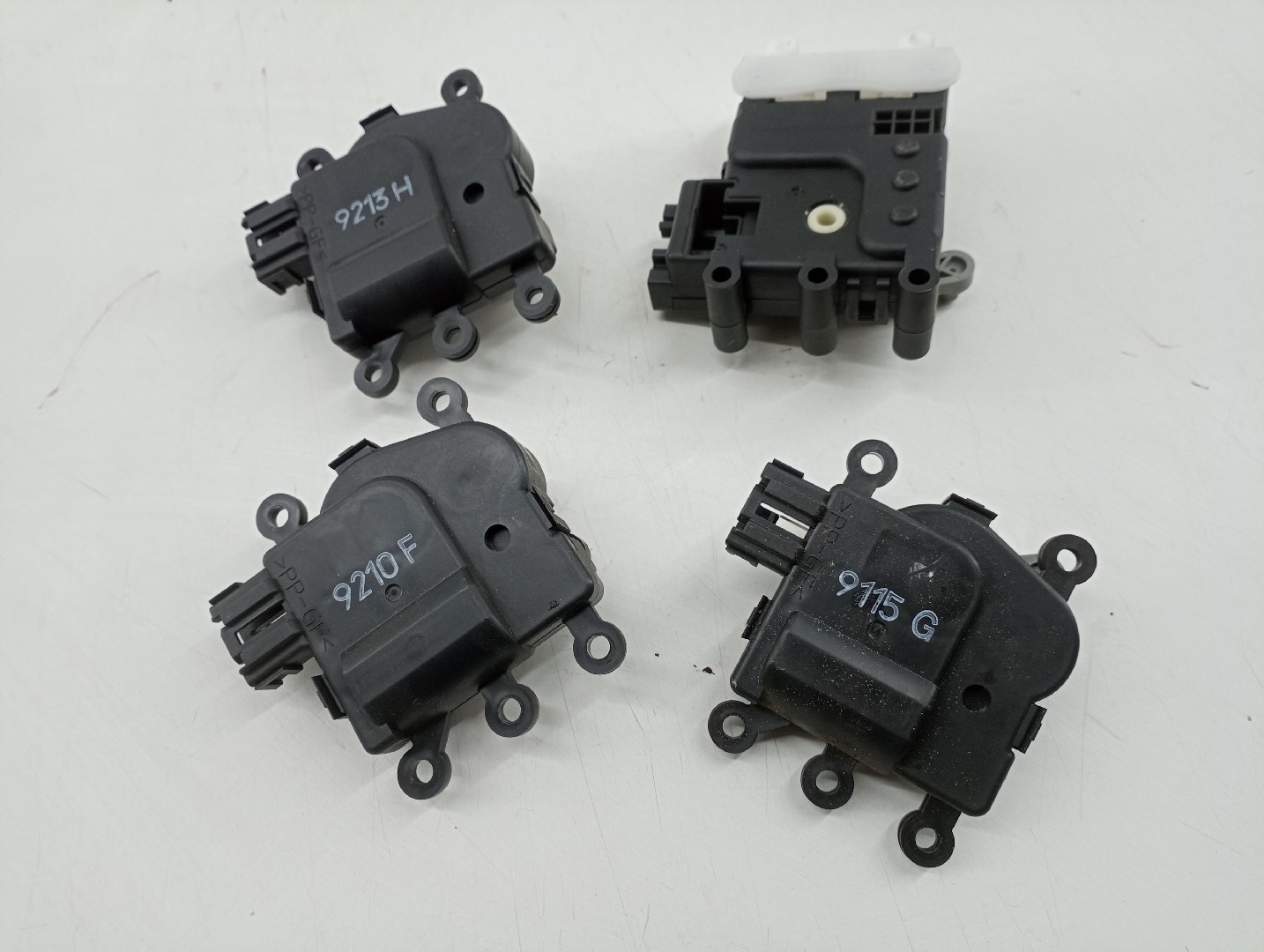 Motores atuadores de sofagem MAZDA 6 Hatchback (GH) | 07 - 13