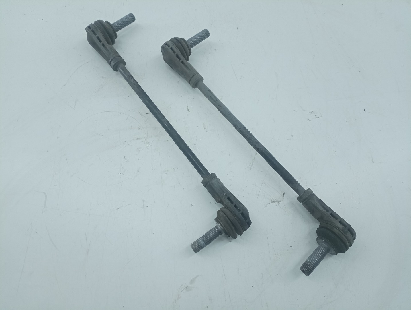 Tirantes de barra estabilizadora FORD FOCUS IV Turnier (HP) | 18 - 