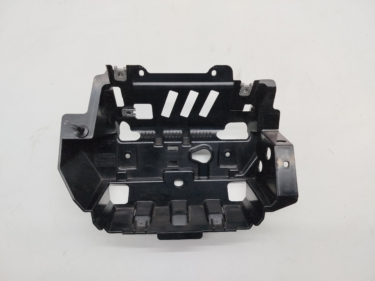 Suporte de rádio FORD FOCUS IV Turnier (HP) | 18 - 