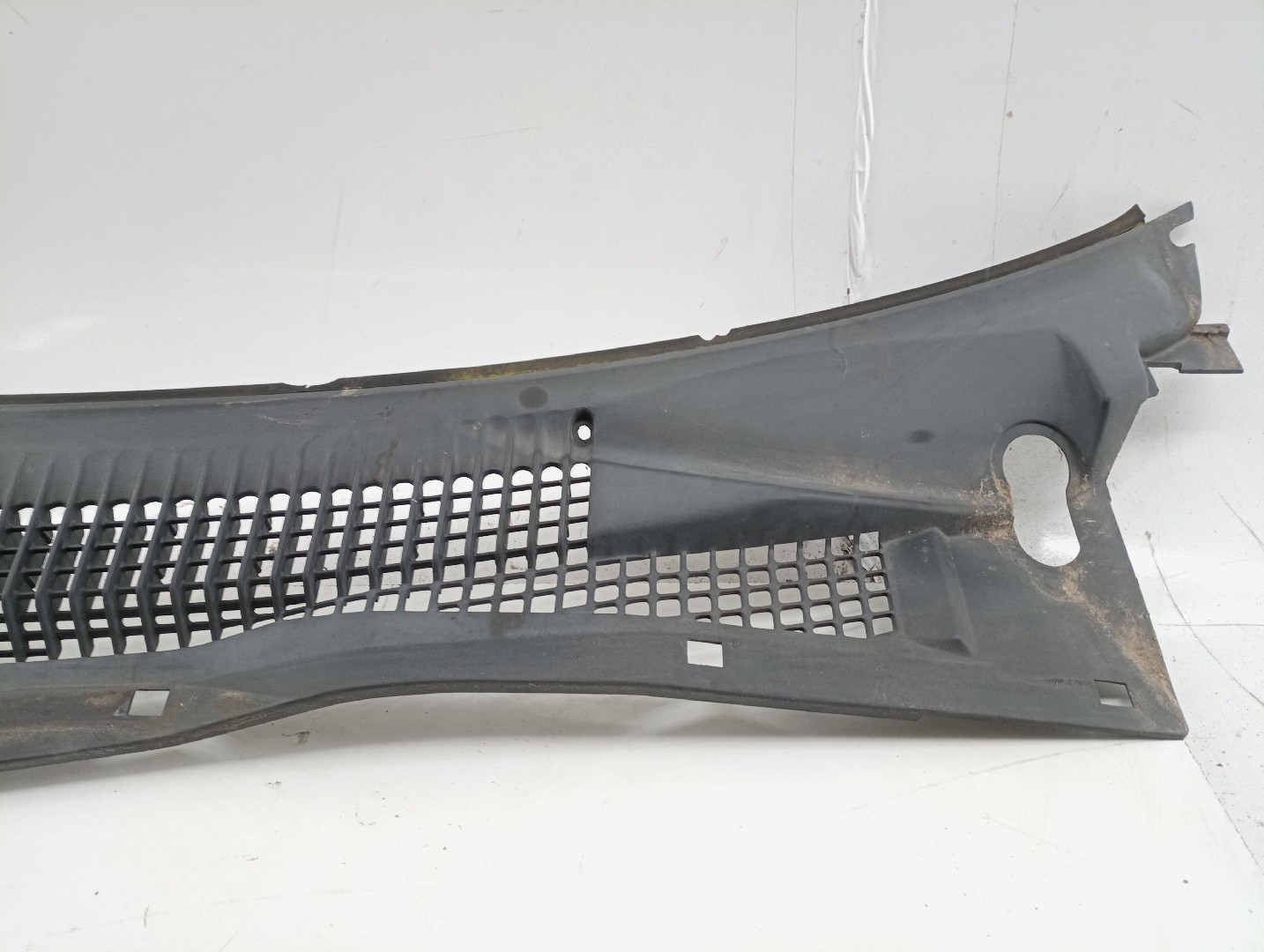 Grelha de torpedo NISSAN SUNNY III (N14) | 90 - 96 Imagem-1