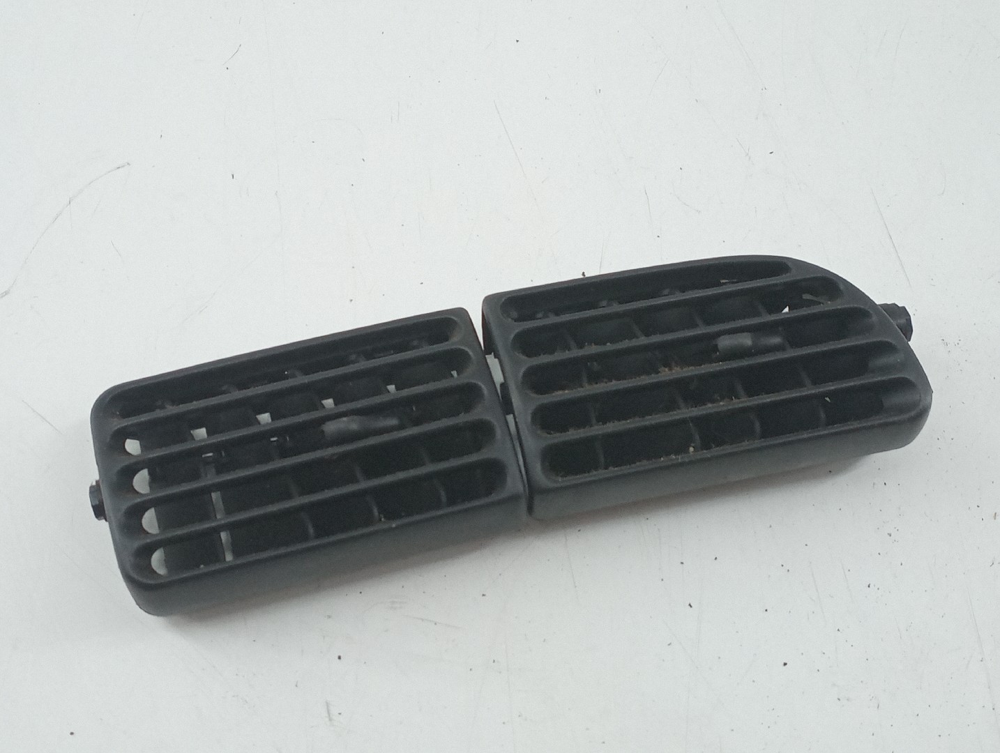 Difusor de ar NISSAN SUNNY III (N14) | 90 - 96