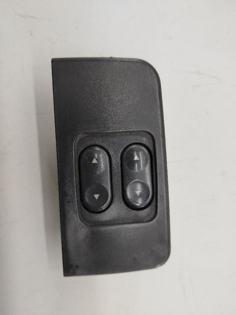 Comutador de vidro frente esquerdo FIAT PUNTO (176_) | 93 - 99 Imagem-4