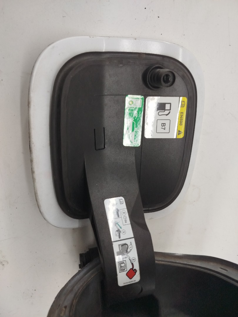 Tampa do Depósito de Combustível FORD FOCUS IV Turnier (HP) | 18 -  Imagem-5