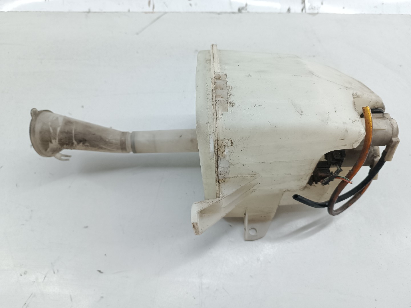 Reservatório de agua do Radiador NISSAN SUNNY III (N14) | 90 - 96