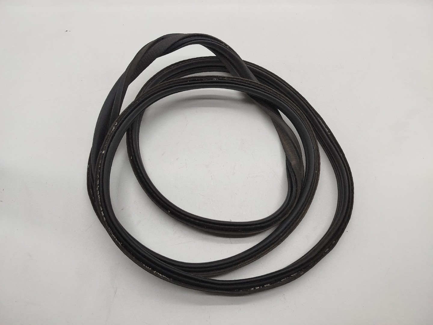 Borracha de mala FORD FOCUS IV Turnier (HP) | 18 -  Imagem-3