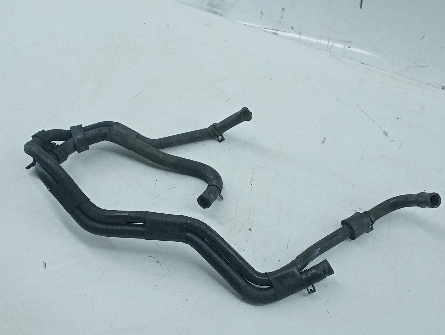 Tubo de Água AUDI A3 (8L1) | 96 - 06 Imagem-2