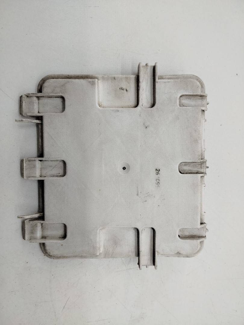 Tampa de caixa de fusiveis AUDI A3 (8L1) | 96 - 06
