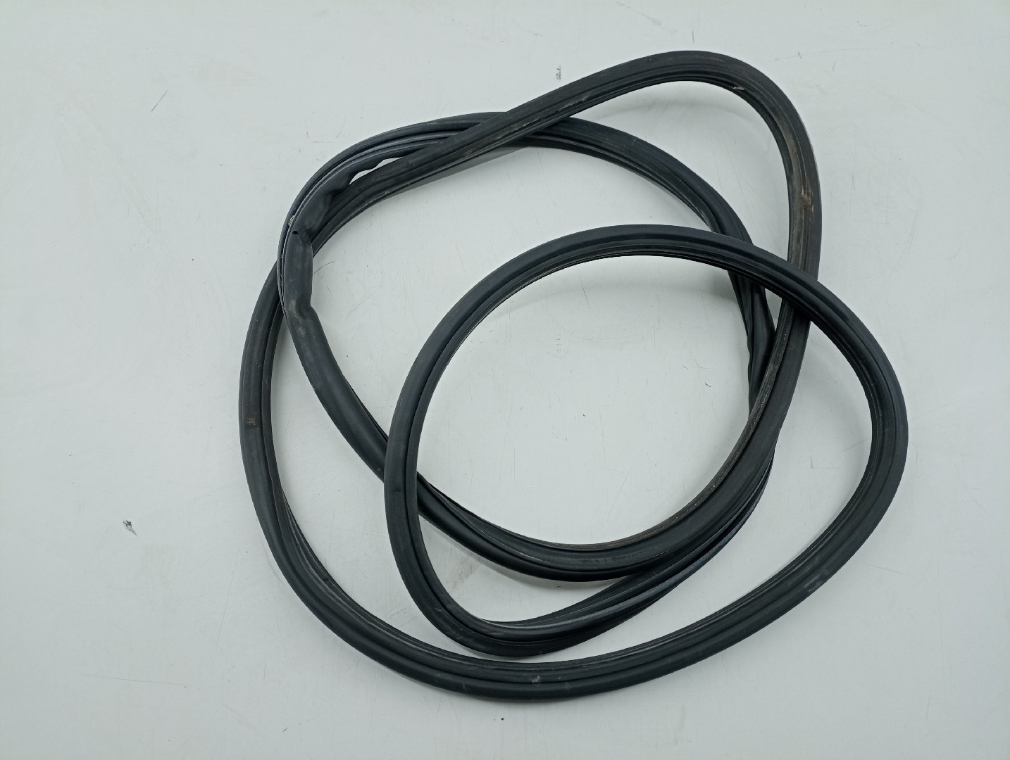 Borracha Da Porta Traseira Direita VOLKSWAGEN TOUAREG (7LA, 7L6, 7L7) | 02 - 13
