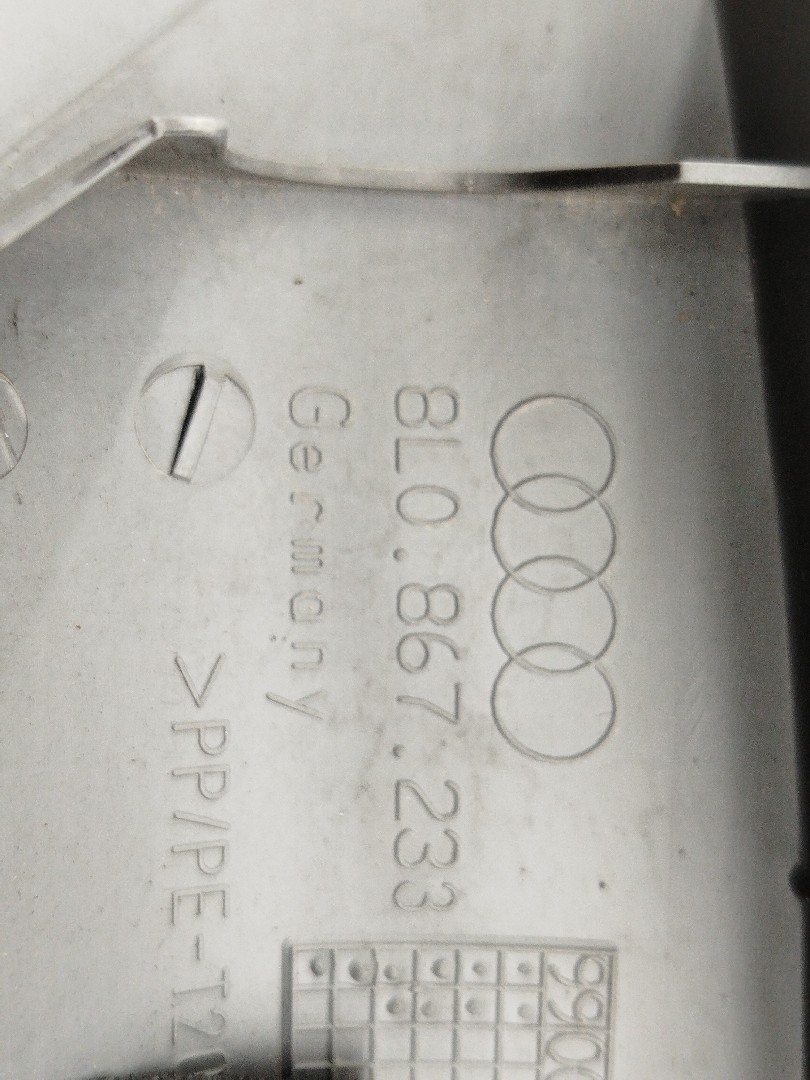 Moldura de pilar A AUDI A3 (8L1) | 96 - 06 Imagem-2