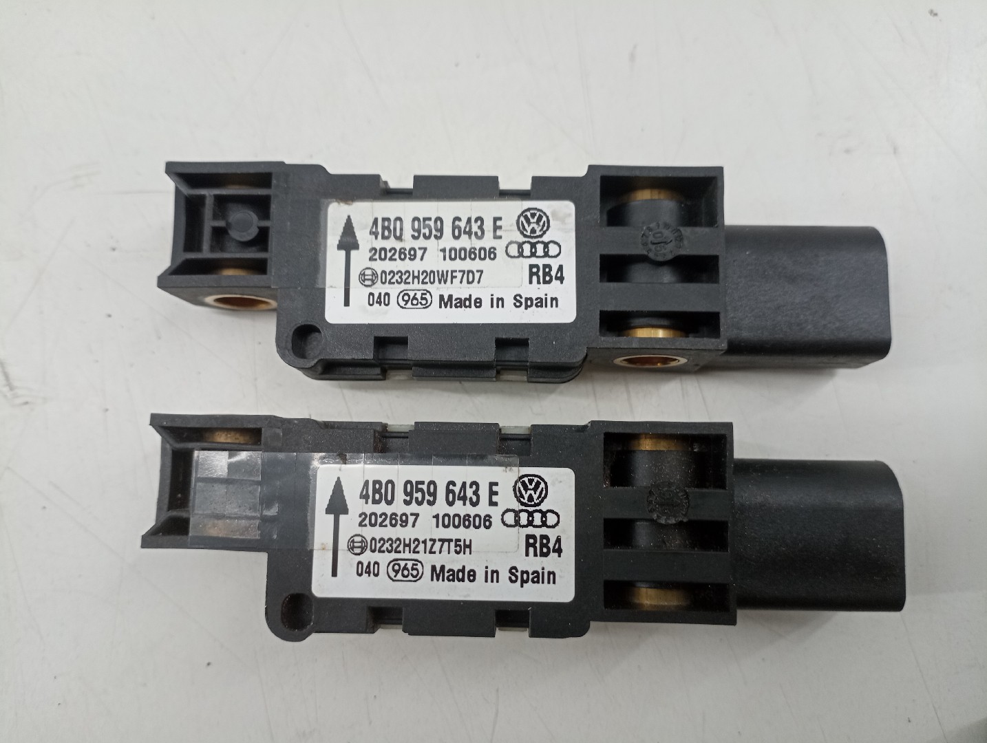 Sensor de Impacto VOLKSWAGEN TOUAREG (7LA, 7L6, 7L7) | 02 - 13 Imagem-1