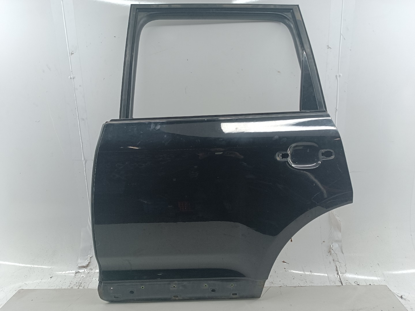 Puerta Trasera Izq VOLKSWAGEN TOUAREG (7LA, 7L6, 7L7) | 02 - 13