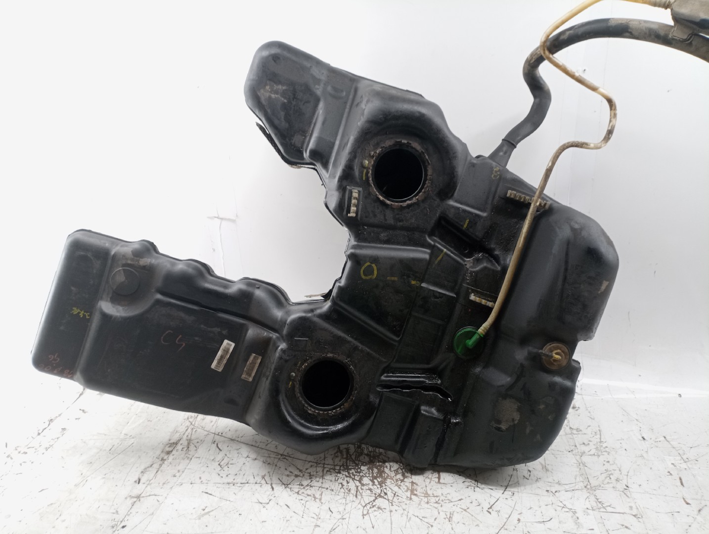 Depósito de Combustível VOLKSWAGEN TOUAREG (7LA, 7L6, 7L7) | 02 - 13