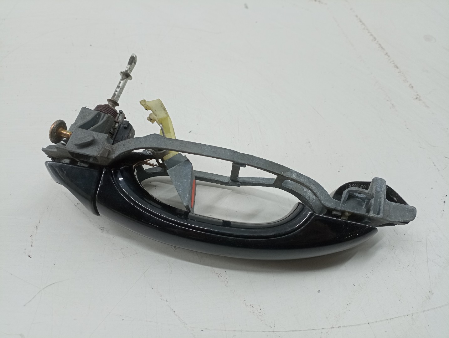 Puxador exterior de porta frente esquerda VOLKSWAGEN TOUAREG (7LA, 7L6, 7L7) | 02 - 13