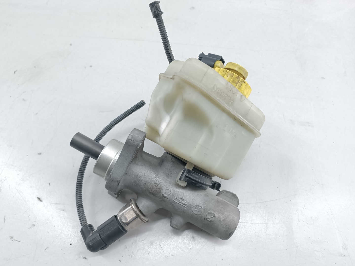 Bomba dos Travões VOLKSWAGEN TOUAREG (7LA, 7L6, 7L7) | 02 - 13 Imagem-2