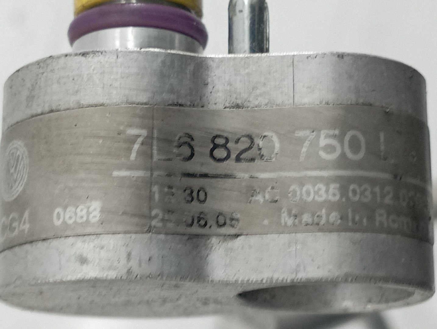 Tubo de Ar condicionado VOLKSWAGEN TOUAREG (7LA, 7L6, 7L7) | 02 - 13 Imagem-4