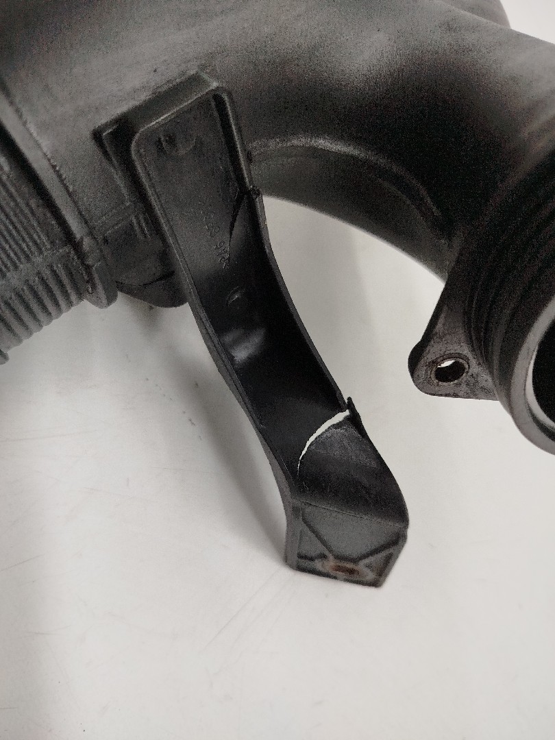 Tubagem do Intercooler VOLKSWAGEN TOUAREG (7LA, 7L6, 7L7) | 02 - 13 Imagem-1