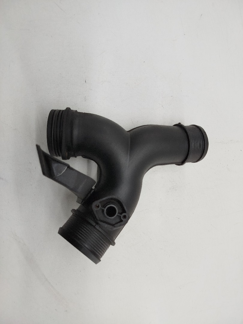 Tubagem do Intercooler VOLKSWAGEN TOUAREG (7LA, 7L6, 7L7) | 02 - 13 Imagem-3