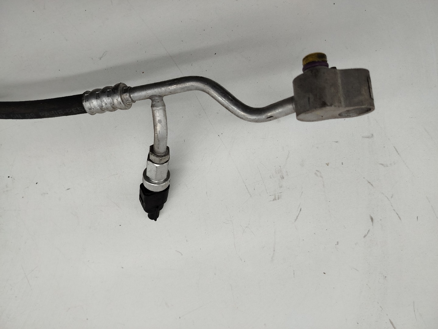 Tubo de Ar condicionado VOLKSWAGEN TOUAREG (7LA, 7L6, 7L7) | 02 - 13 Imagem-2