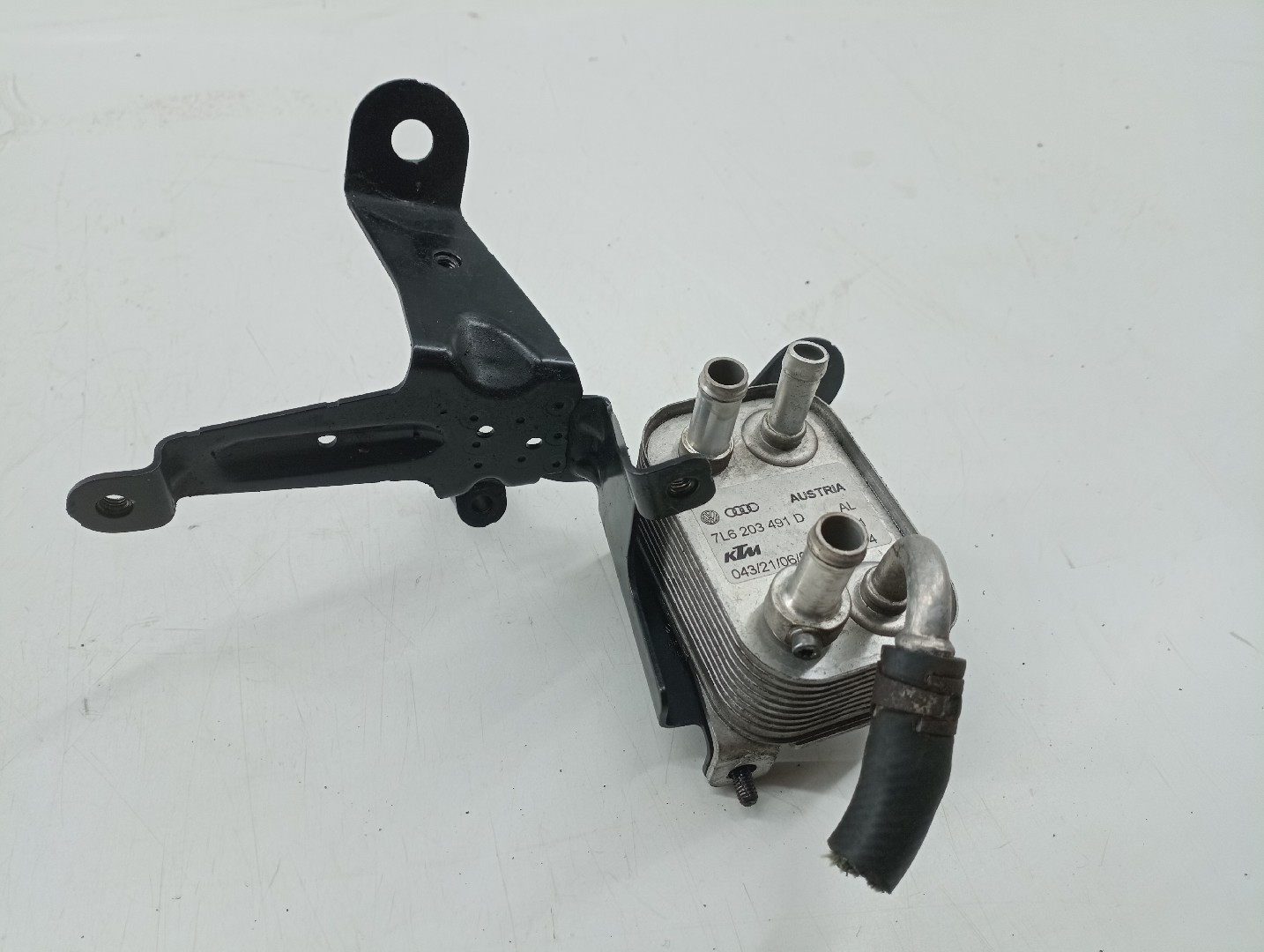 Radiador de combustivel VOLKSWAGEN TOUAREG (7LA, 7L6, 7L7) | 02 - 13