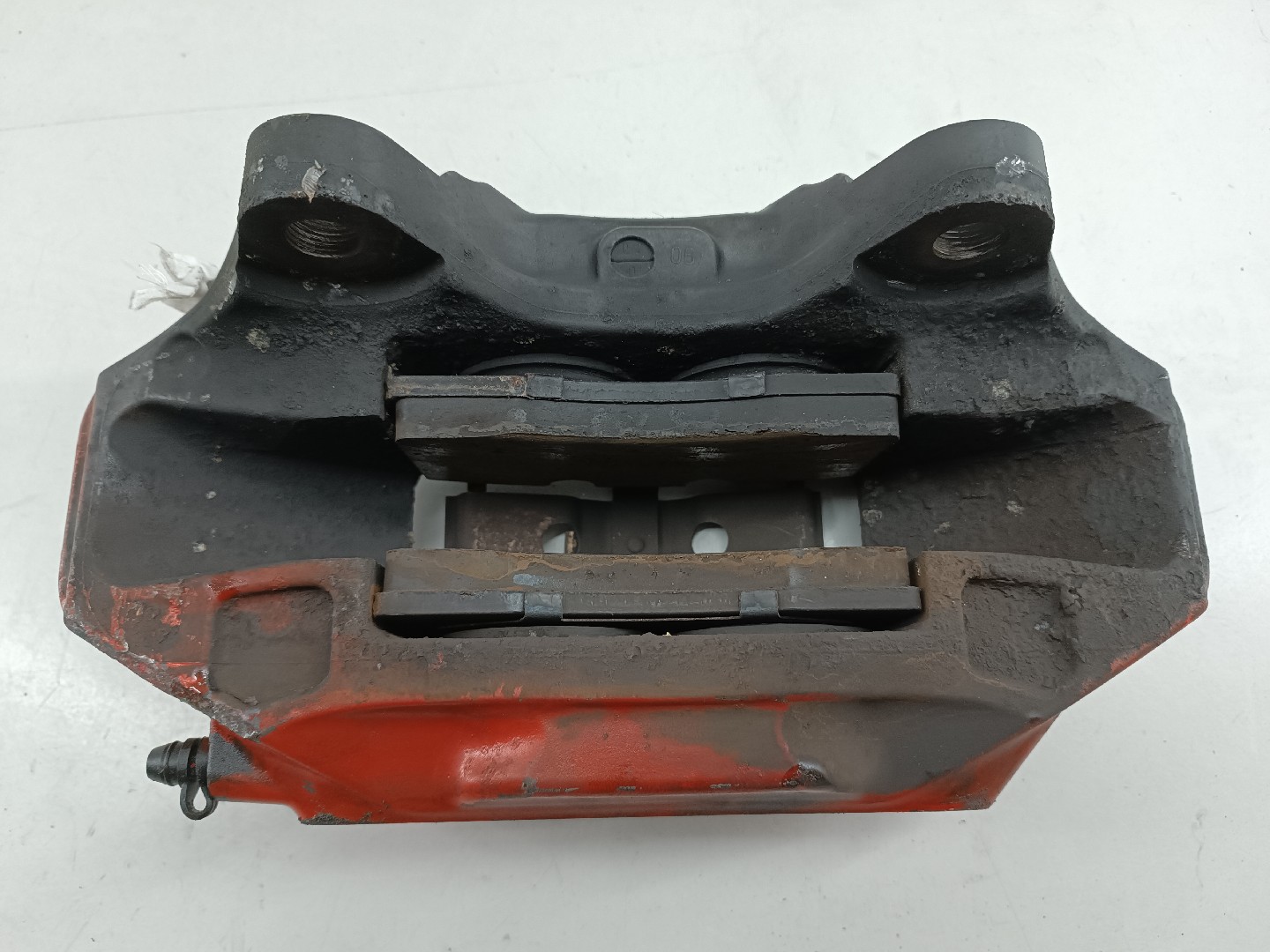 Pinça frente esquerda VOLKSWAGEN TOUAREG (7LA, 7L6, 7L7) | 02 - 13