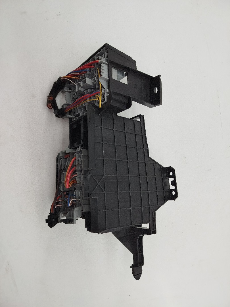 Caixa de fusíveis e relés VOLKSWAGEN TOUAREG (7LA, 7L6, 7L7) | 02 - 13 Imagem-3