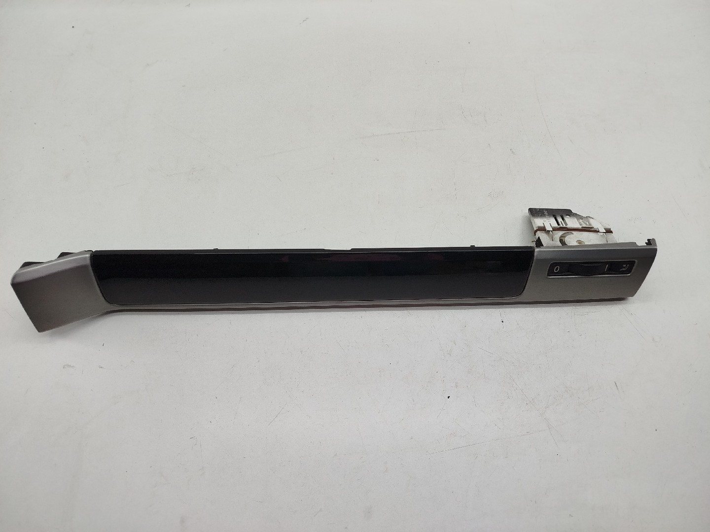 Friso do Tablier VOLKSWAGEN TOUAREG (7LA, 7L6, 7L7) | 02 - 13