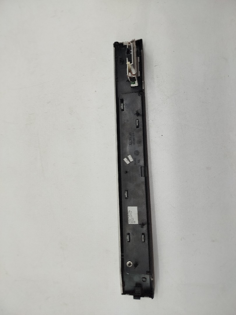 Friso do Tablier VOLKSWAGEN TOUAREG (7LA, 7L6, 7L7) | 02 - 13 Imagem-1
