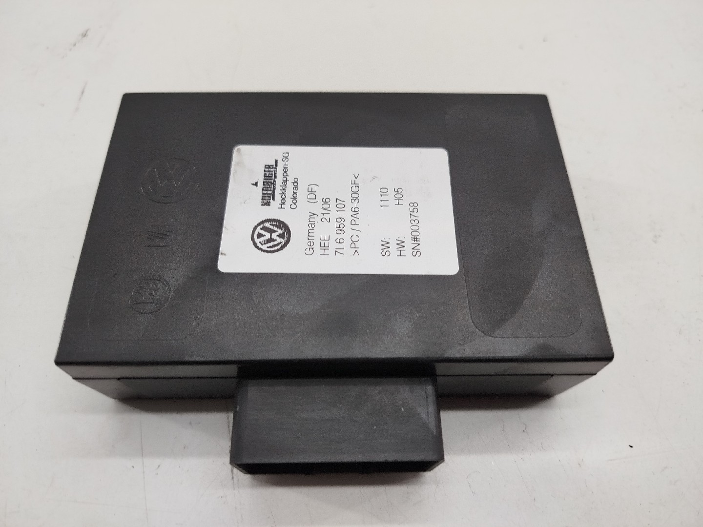 Unidade de Controlo Porta VOLKSWAGEN TOUAREG (7LA, 7L6, 7L7) | 02 - 13