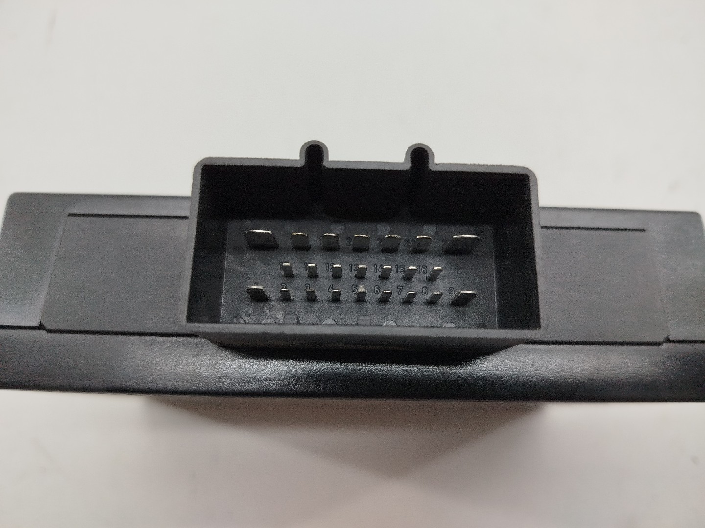 Unidade de Controlo Porta VOLKSWAGEN TOUAREG (7LA, 7L6, 7L7) | 02 - 13 Imagem-3