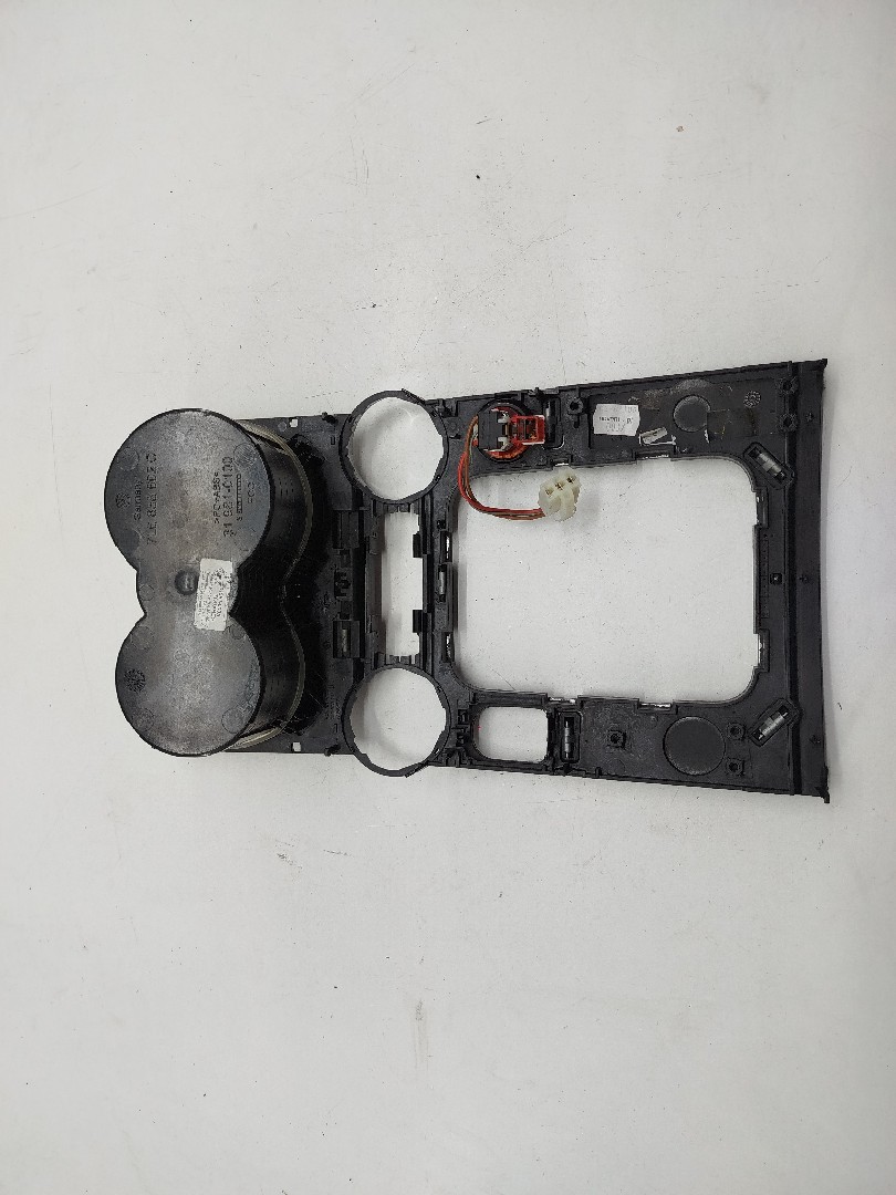 Moldura de consola central VOLKSWAGEN TOUAREG (7LA, 7L6, 7L7) | 02 - 13 Imagem-3