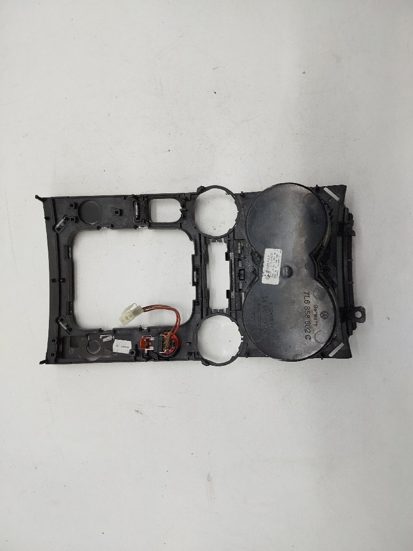 Moldura de consola central VOLKSWAGEN TOUAREG (7LA, 7L6, 7L7) | 02 - 13 Imagem-1