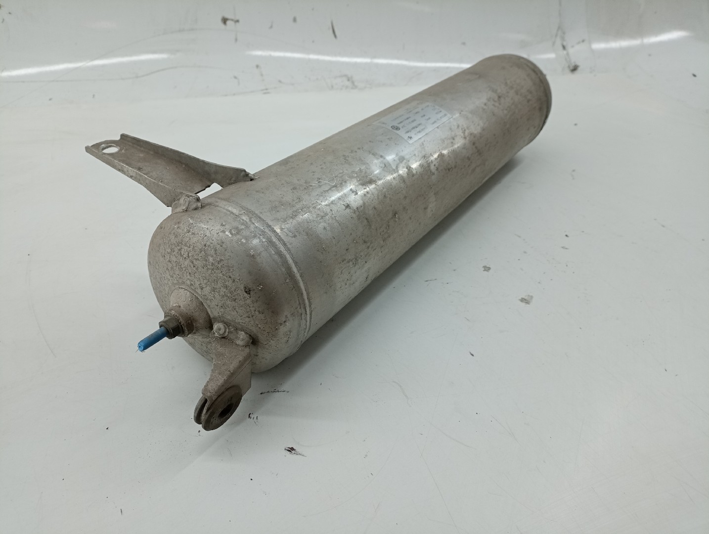 Reservatório de ar da suspensão VOLKSWAGEN TOUAREG (7LA, 7L6, 7L7) | 02 - 13 Imagem-3