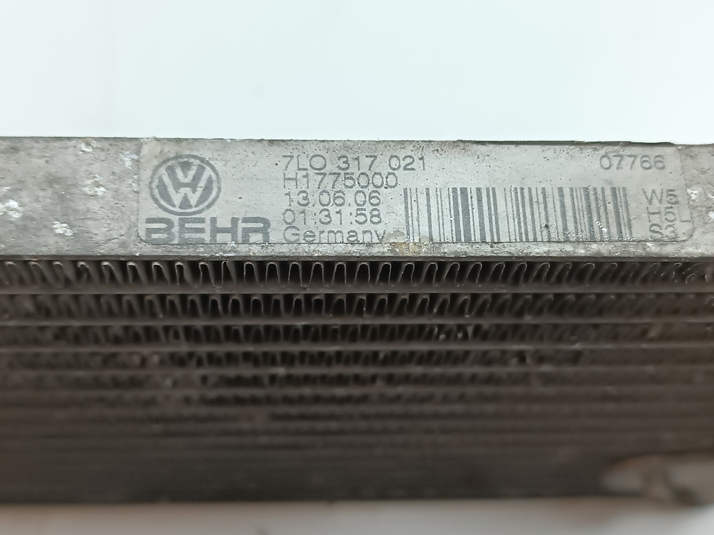 Radiador do Óleo VOLKSWAGEN TOUAREG (7LA, 7L6, 7L7) | 02 - 13 Imagem-1