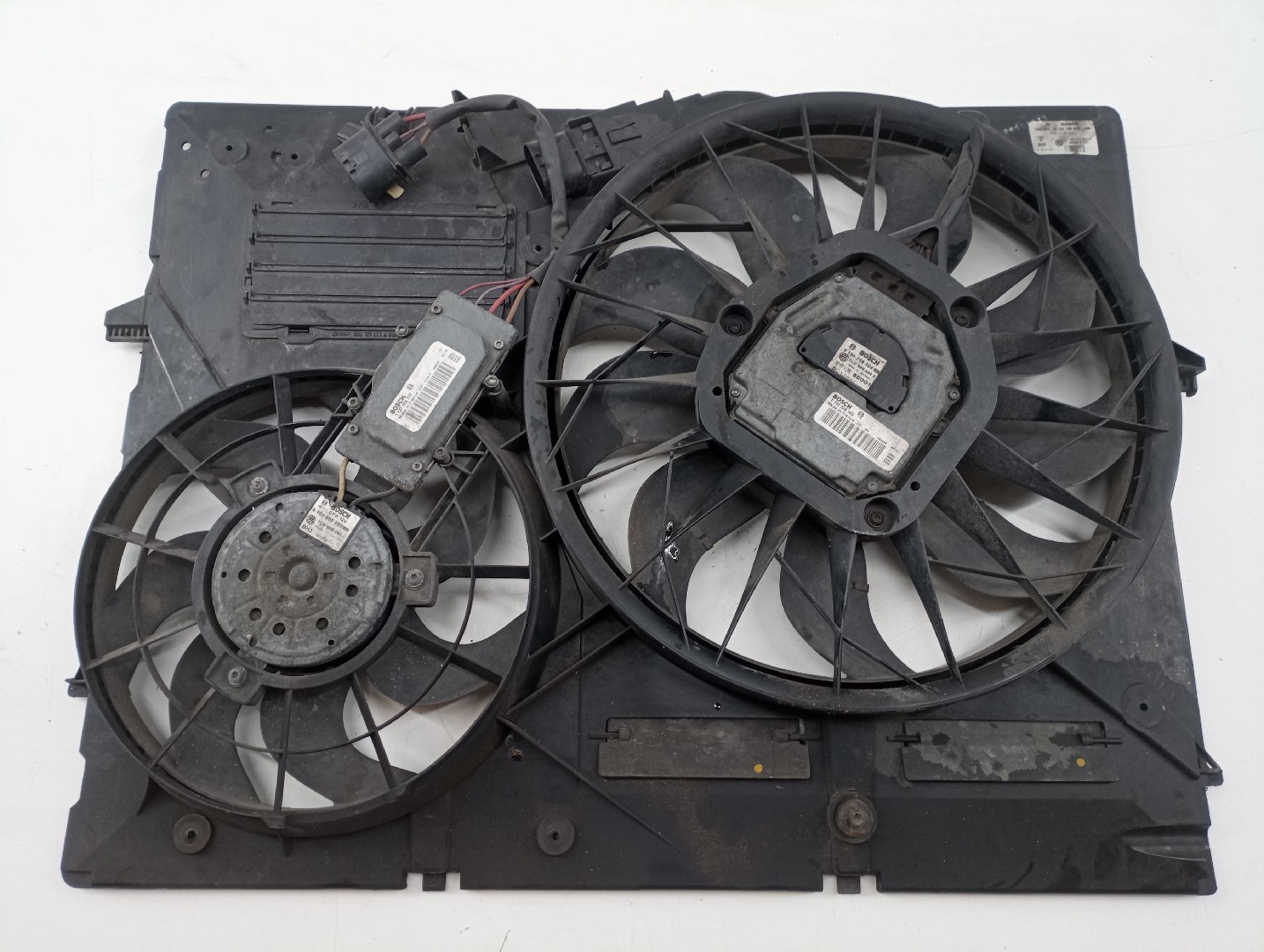 Termo ventilador VOLKSWAGEN TOUAREG (7LA, 7L6, 7L7) | 02 - 13