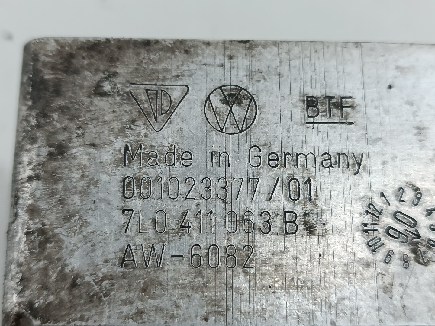 Suporte da Barra Estabilizadora VOLKSWAGEN TOUAREG (7LA, 7L6, 7L7) | 02 - 13 Imagem-1